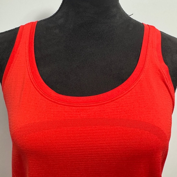 Lululemon Swiftly Tech Racerback Tank Top Red - Picture 4 of 8